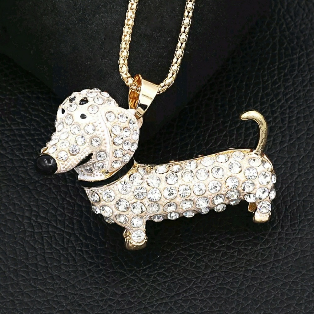 💕 Betsey Johnson Rhinestone Dachshund